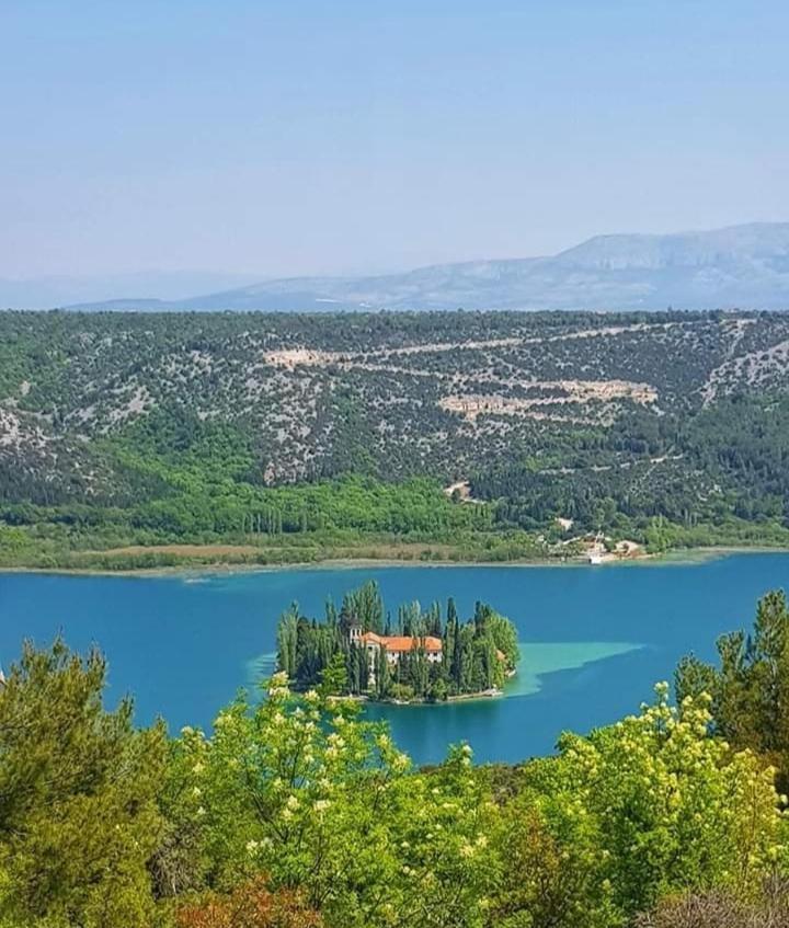 Krka Fairytale Little Castle Hotel Skradin Exterior photo
